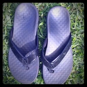 Vionic Tide flip flop sandals size 10